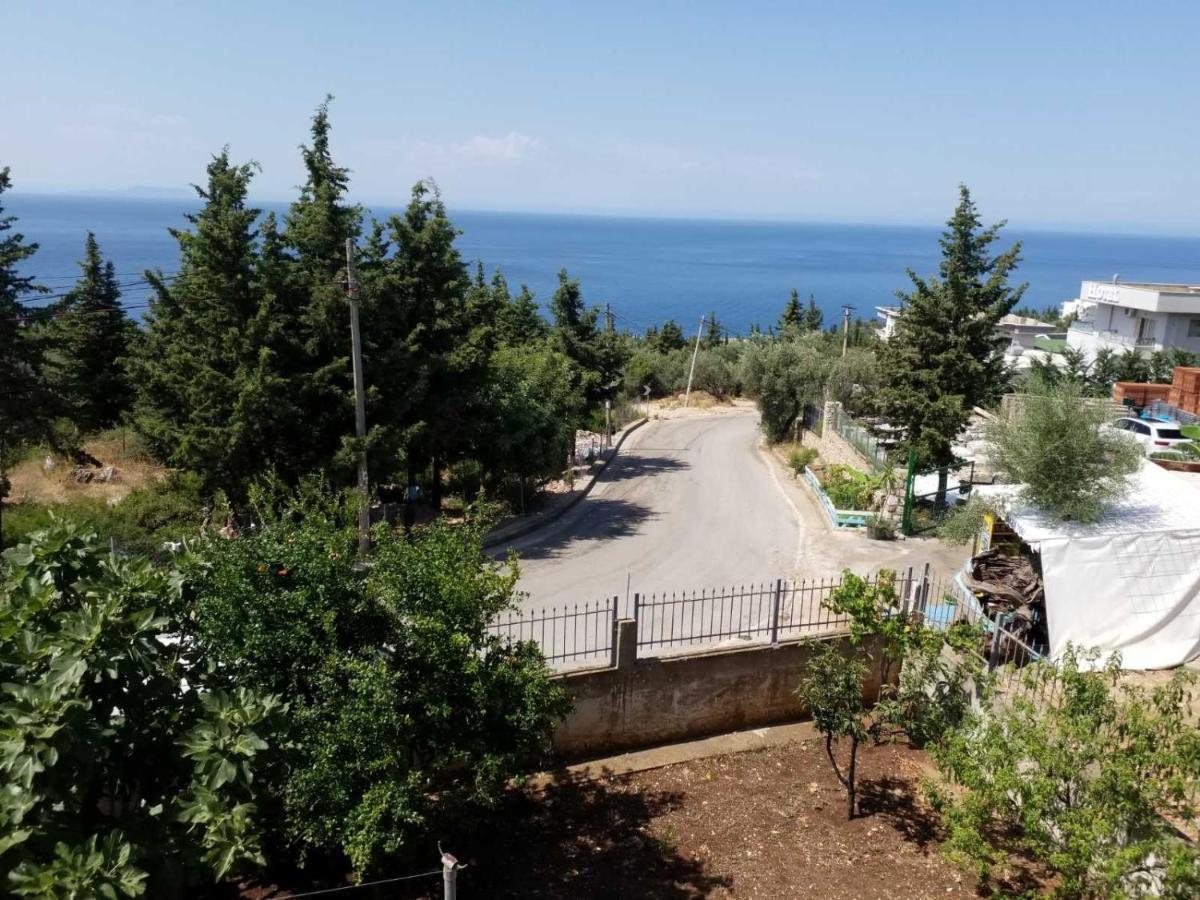 Appartamento Sunset Viewhouse Dhërmi Esterno foto