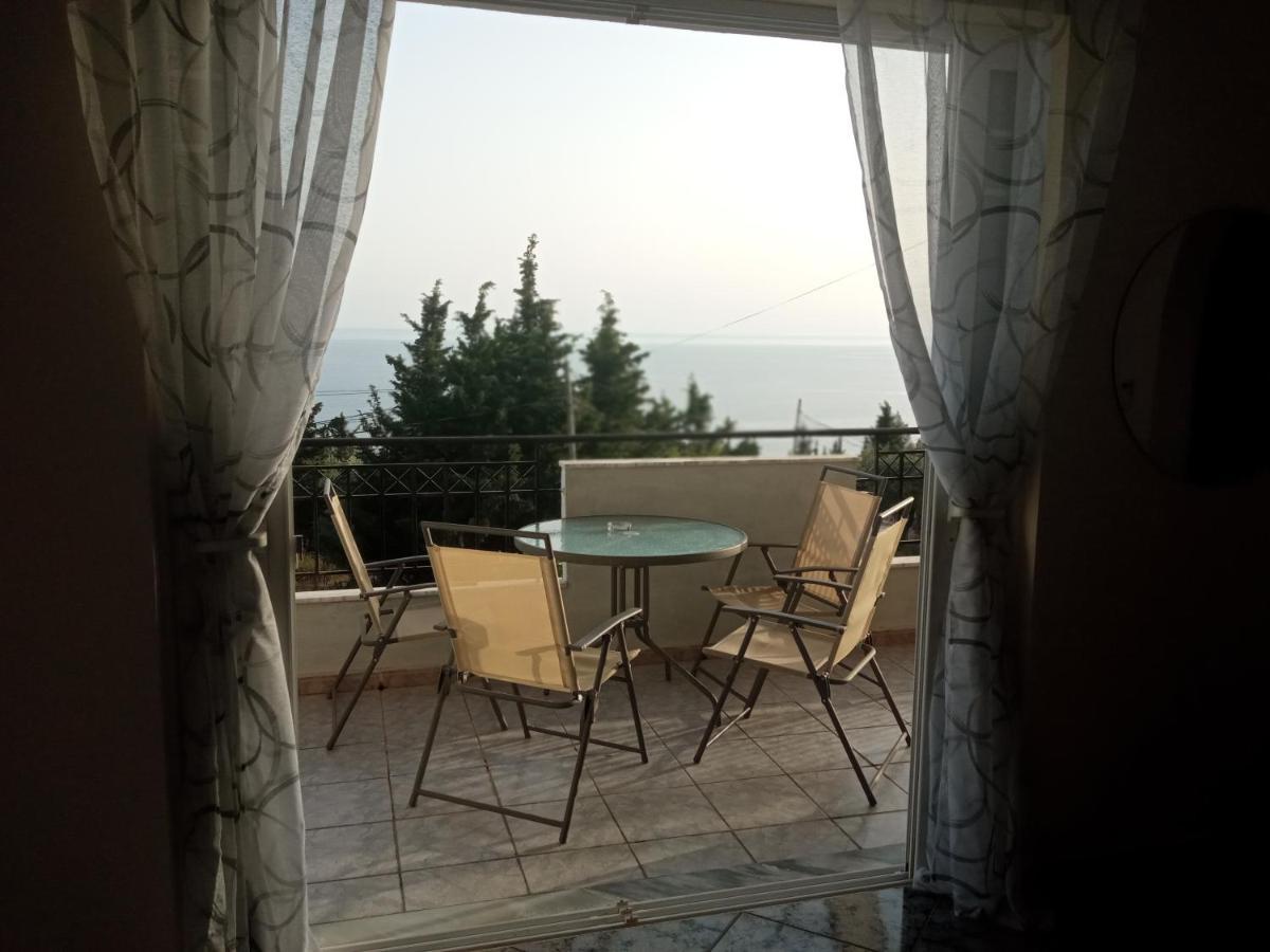 Appartamento Sunset Viewhouse Dhërmi Esterno foto