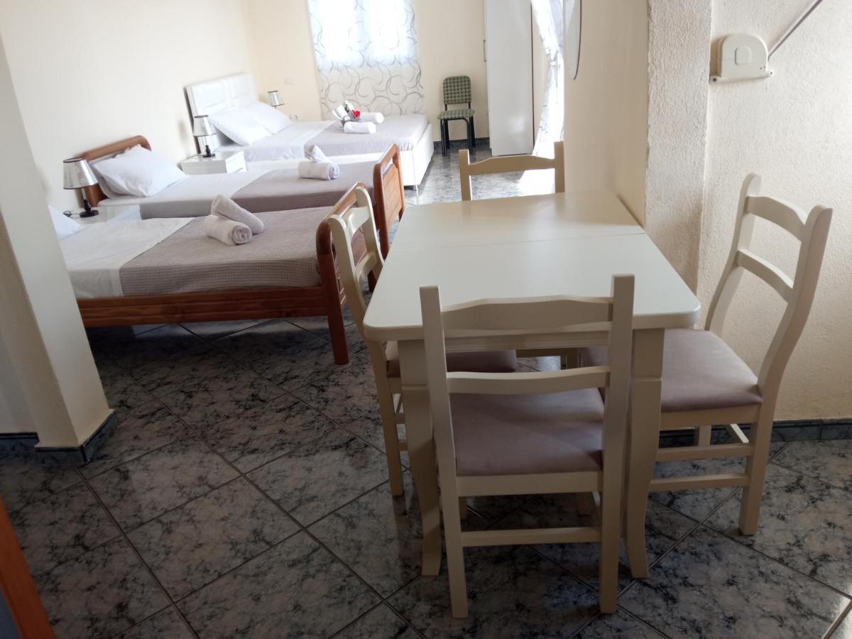 Appartamento Sunset Viewhouse Dhërmi Esterno foto