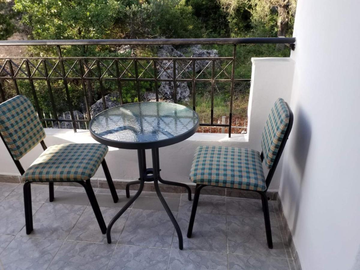 Appartamento Sunset Viewhouse Dhërmi Esterno foto