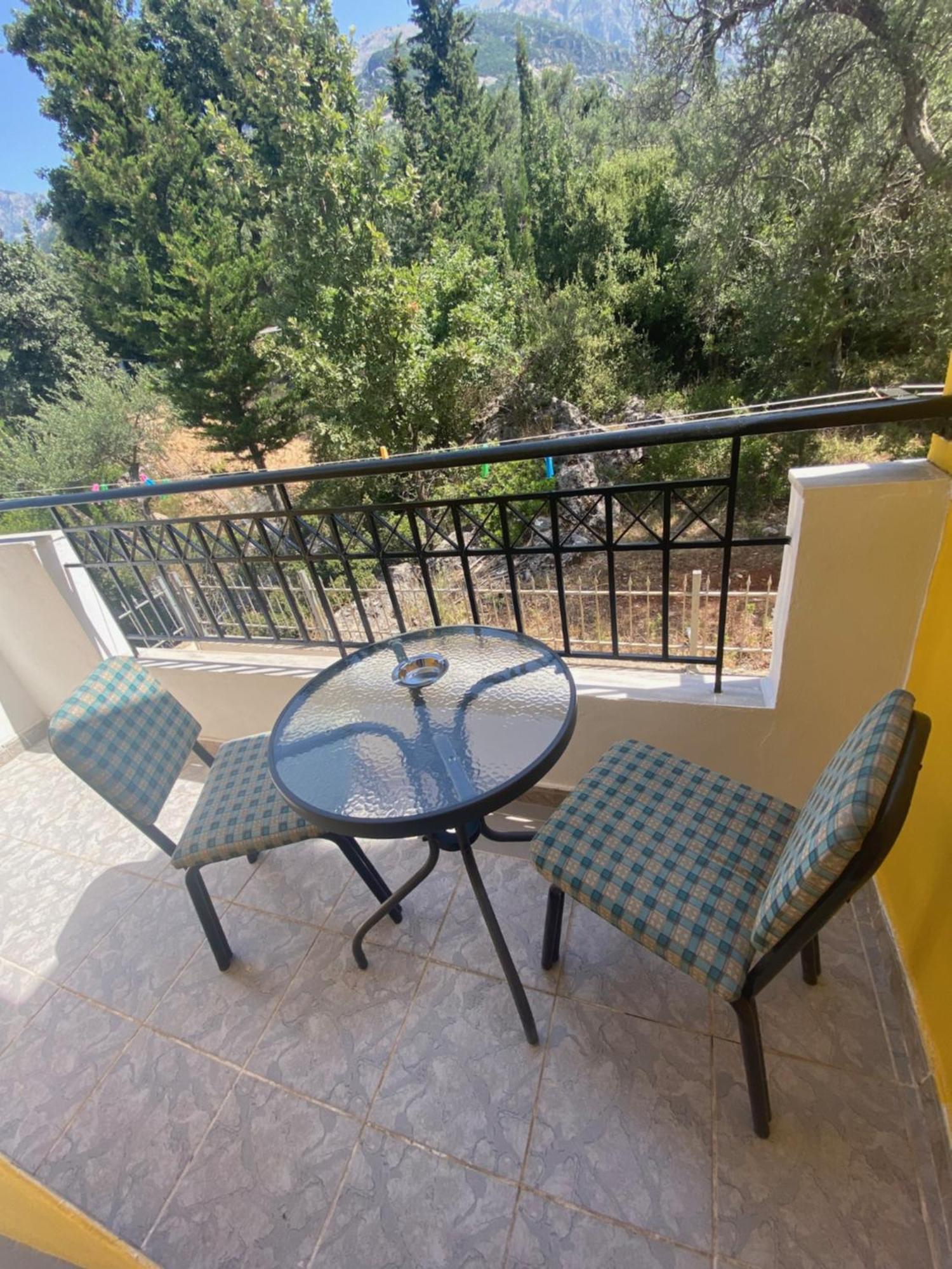 Appartamento Sunset Viewhouse Dhërmi Esterno foto
